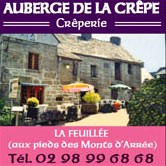 photo gîte (La Feuillée "Auberge de la crêpe" Place des marronniers)